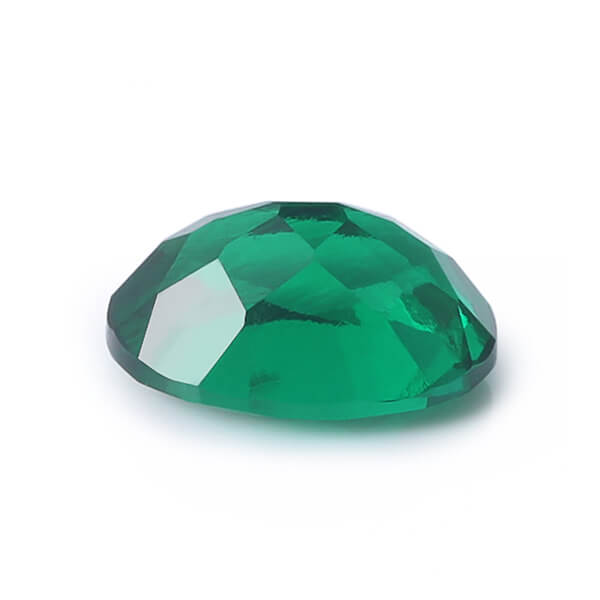 Hydrothermal Zambian Emerald 1 Carat Oval Cut - Image 3