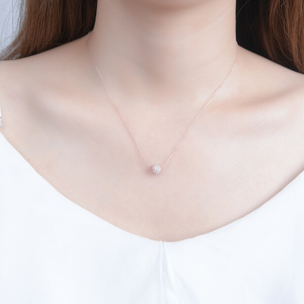 Moissanite silver necklace