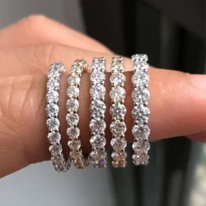 moissanite wedding ring